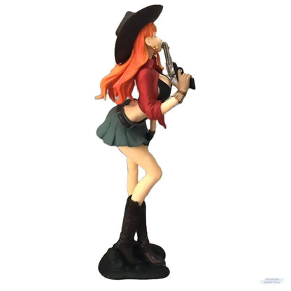 Nami Gunslinger Figure